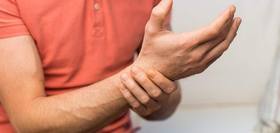 olaliigese vigastused arthroosi jalgade ravi koos kase lehtedega